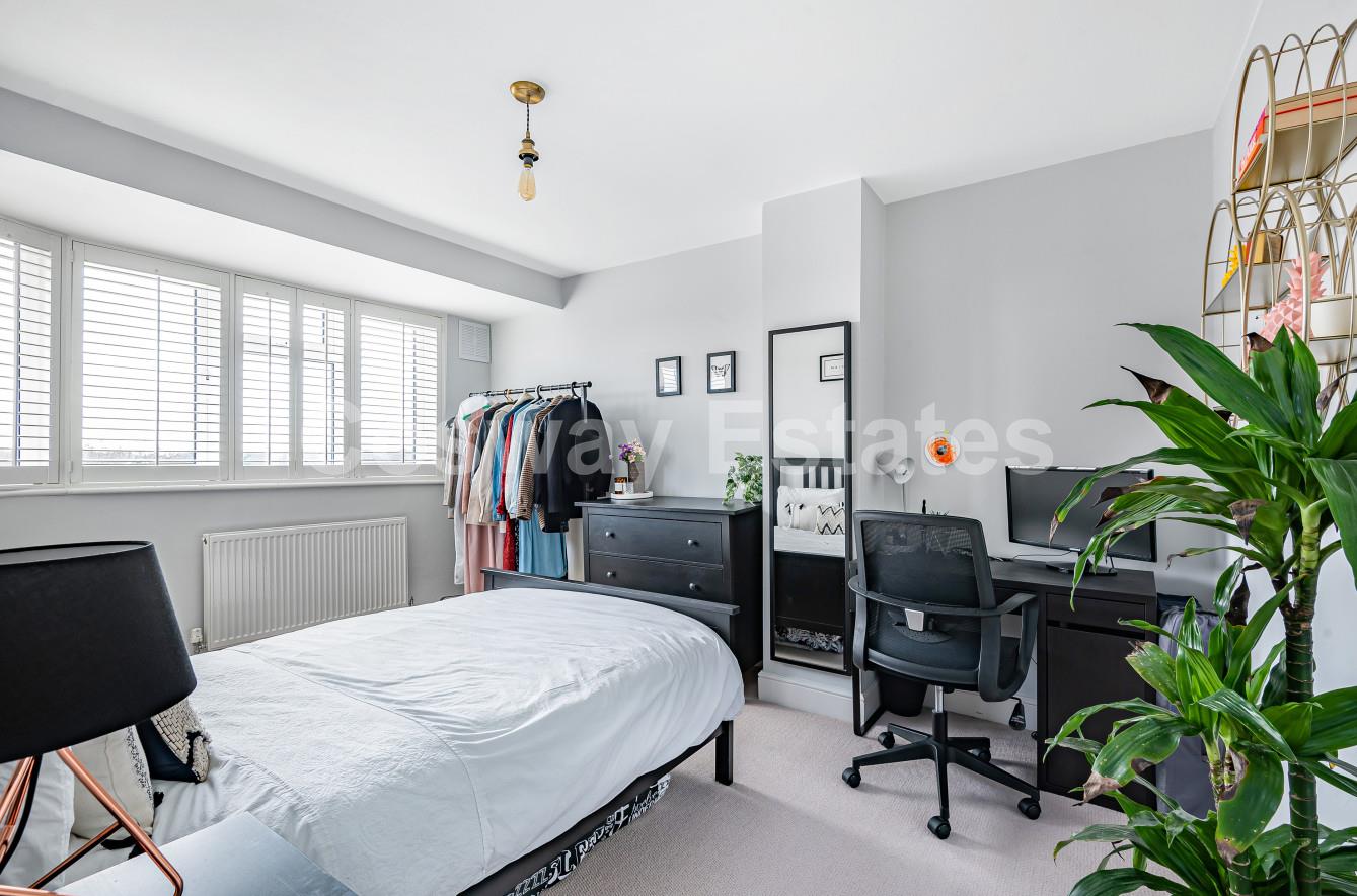 Grants Close, Mill Hill